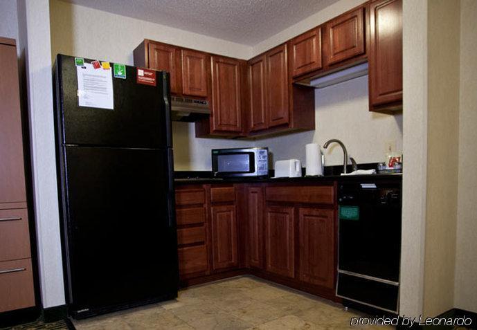 Towneplace Suites Detroit Warren Zimmer foto